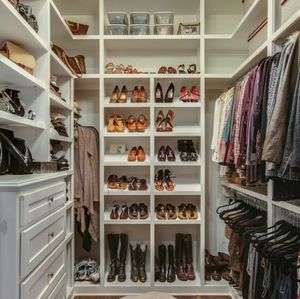 Meet your Posher, Camille